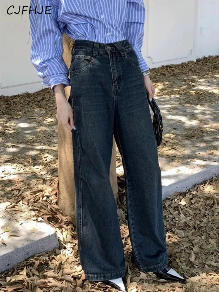 CJFHJE Vintage Wide Leg Jeans Women Classic Korean Fashion Versatile Women's Spring Straight Full Length Denim Pants Streetwear
CJFHJE Vintage Wide Leg Jeans Women Classic Korean Fashion Versatile Women's Spring Straight Full Length Denim Pants Streetwear