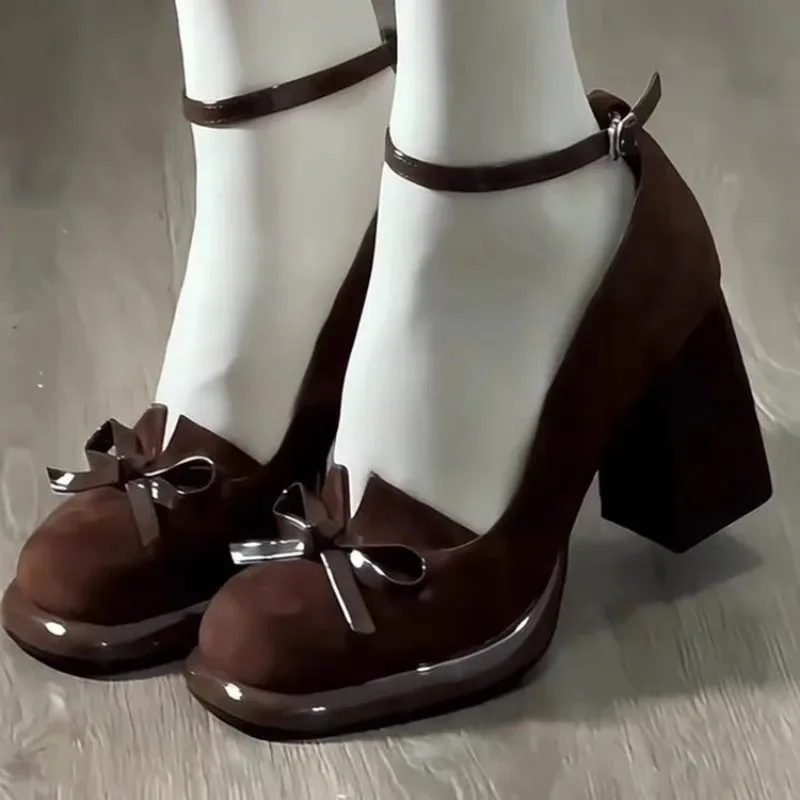 Women's Shoes Sweet Bow Knot Mary Jane Shoes Thick Heel Round Toe Single Footwear Banquet High Heels Dress Shoes for Women Pumps
Women's Shoes Sweet Bow Knot Mary Jane Shoes Thick Heel Round Toe Single Footwear Banquet High Heels Dress Shoes for Women Pumps
