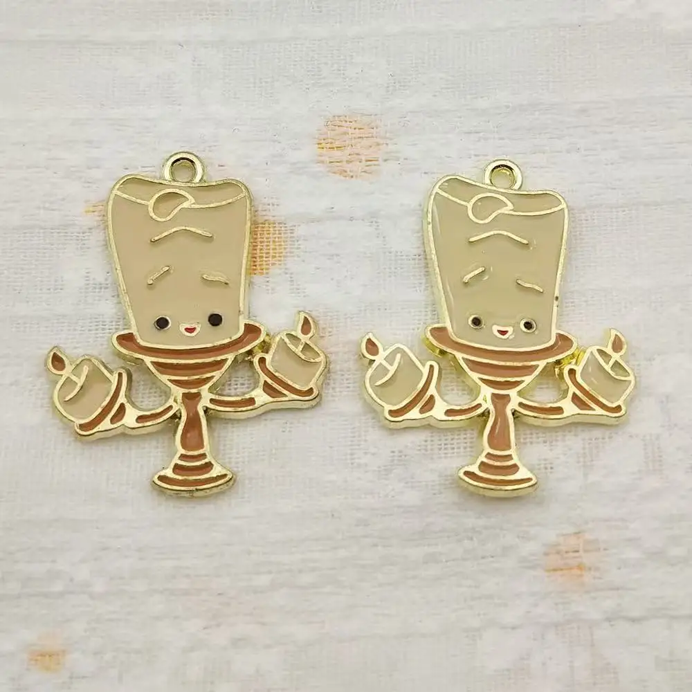 10 zinc alloy candlestick pendants for DIY jewelry making, necklace and earring craft accessories.
10 zinc alloy candlestick pendants for DIY jewelry making, necklace and earring craft accessories.