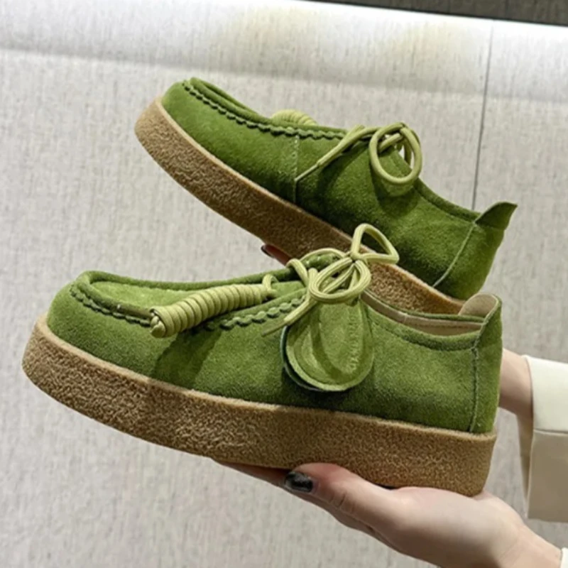 Высококачественные женские лоферы из натуральной кожи, модные туфли на платформе со шнуровкой и дизайнерской отделкой, удобные повседневные туфли для улицы
Высококачественные женские лоферы из натуральной кожи, модные туфли на платформе со шнуровкой и дизайнерской отделкой, удобные повседневные туфли для улицы