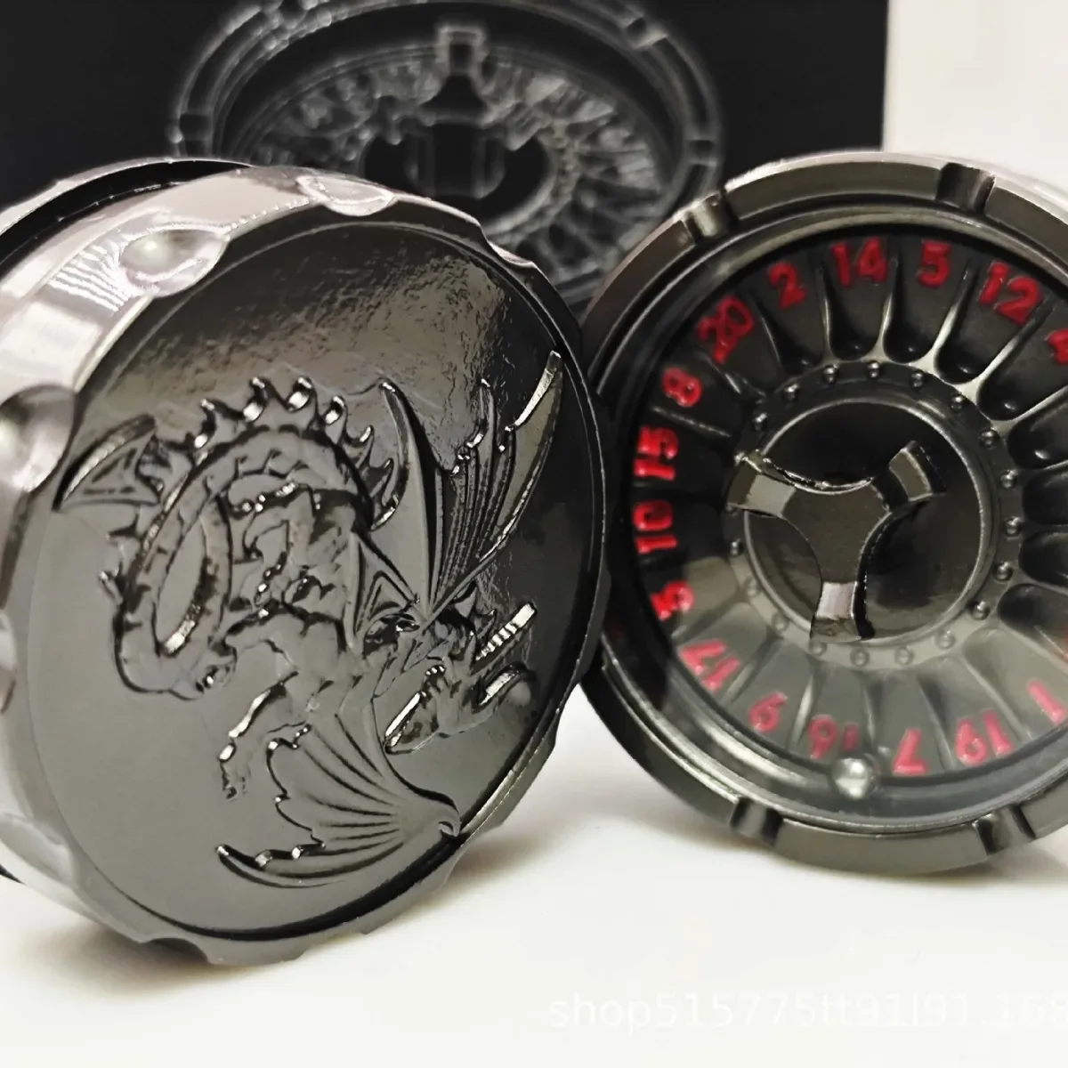 Flying Dragon Turntable Double Bearing Rotation Portable Decompression Fingertip Gyro Metal Fingertip Gyro Roulette
Flying Dragon Turntable Double Bearing Rotation Portable Decompression Fingertip Gyro Metal Fingertip Gyro Roulette
