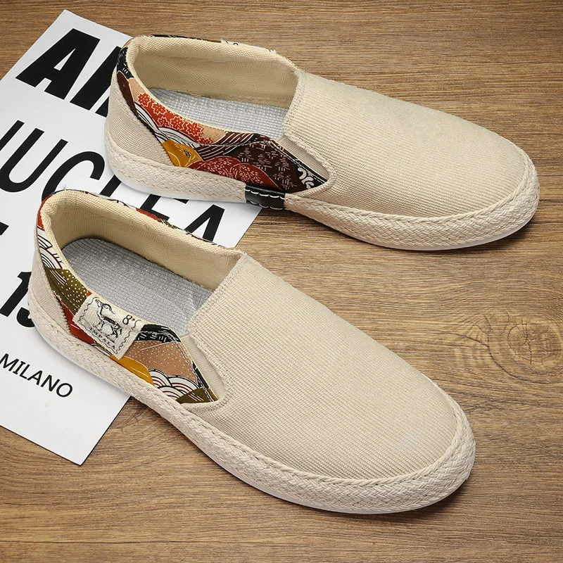 Повседневная обувь, модные мужские классические и универсальные белые кроссовки и кроссовки.
Повседневная обувь, модные мужские классические и универсальные белые кроссовки и кроссовки.