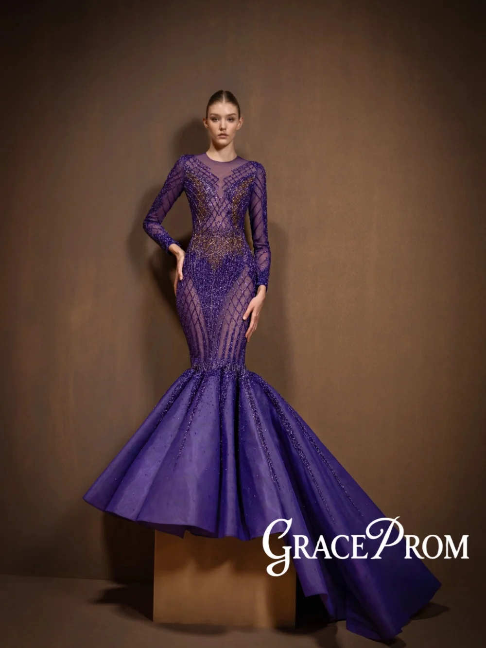 Dreamy Purple Beaded Evening Dress Gorgeous Mermaid Floor-length Wedding Party Gowns Customized Charming Illusion Banquet Gowns
Dreamy Purple Beaded Evening Dress Gorgeous Mermaid Floor-length Wedding Party Gowns Customized Charming Illusion Banquet Gowns