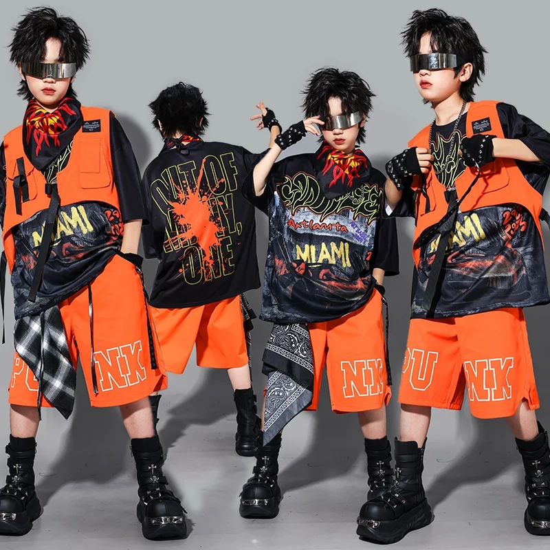 Сценический костюм для джазовых танцев для мальчиков, детский модный костюм в стиле хип-хоп, оранжевые шорты, футболка большого размера, наряд для уличных танцев, уличная одежда VDL2118
Сценический костюм для джазовых танцев для мальчиков, детский модный костюм в стиле хип-хоп, оранжевые шорты, футболка большого размера, наряд для уличных танцев, уличная одежда VDL2118