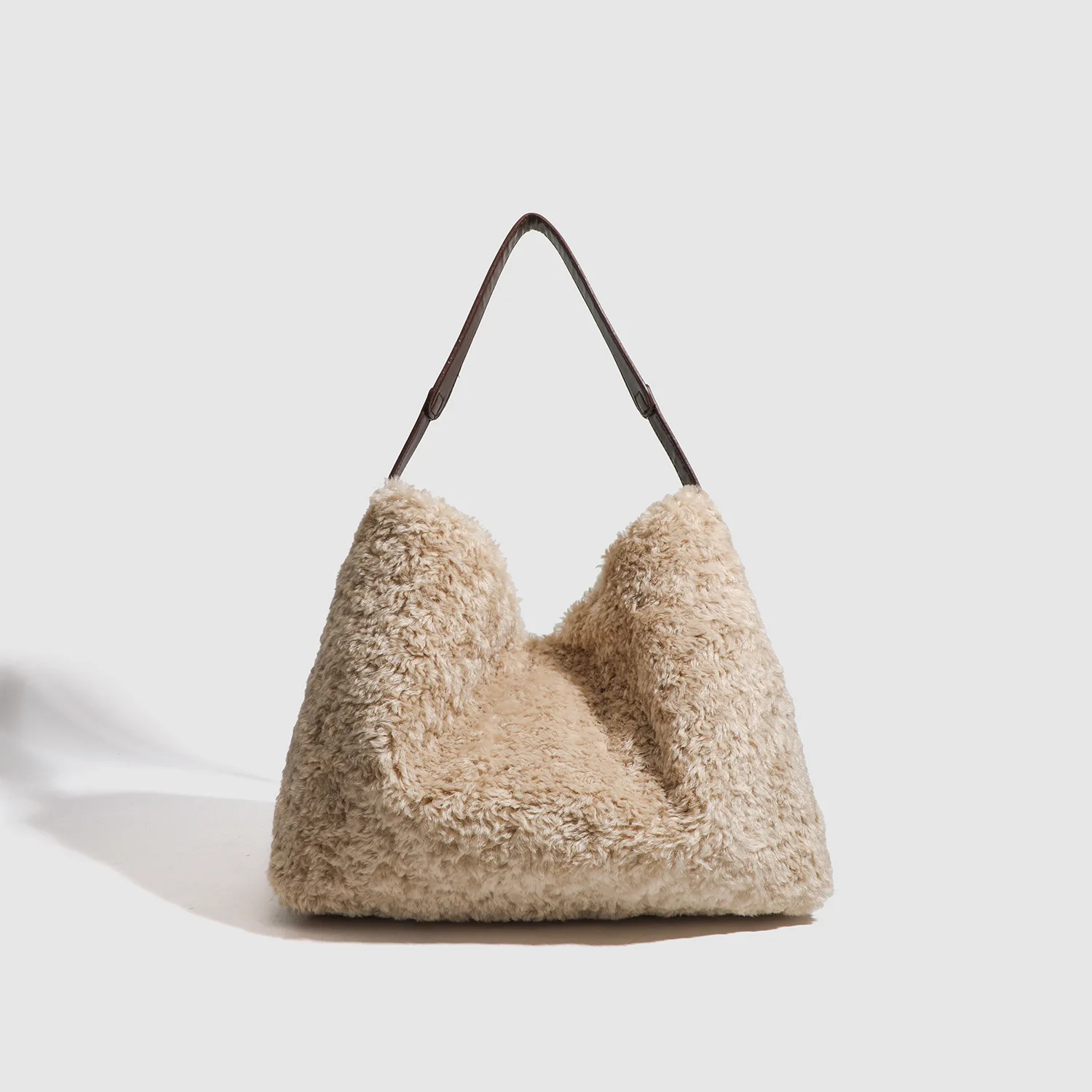 Korean Lazy Style Women's Handbag Large Capacity Furry Tote Bag Spring 2026 High-End Commuter Shoulder Bag for Ladies
Korean Lazy Style Women's Handbag Large Capacity Furry Tote Bag Spring 2026 High-End Commuter Shoulder Bag for Ladies