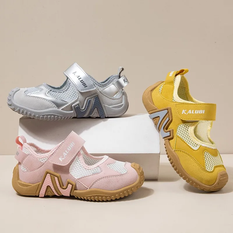 Summer 2026 Boys And Girls Casual Sports Shoes Breathable Outdoor Non-Slip Soft Soled Children's Shoes for Active Kids 26-37
Summer 2026 Boys And Girls Casual Sports Shoes Breathable Outdoor Non-Slip Soft Soled Children's Shoes for Active Kids 26-37