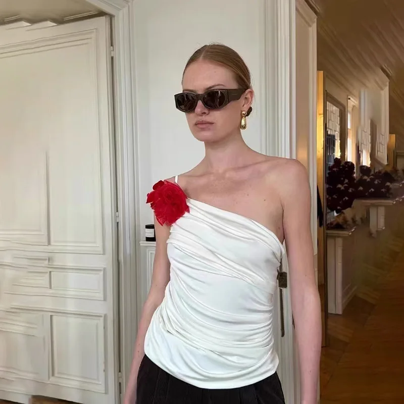 2025 summer new women's clothing hot girls fashionable flowers off-shoulder backless wear sexy pleated slim sleeveless vest
2025 summer new women's clothing hot girls fashionable flowers off-shoulder backless wear sexy pleated slim sleeveless vest