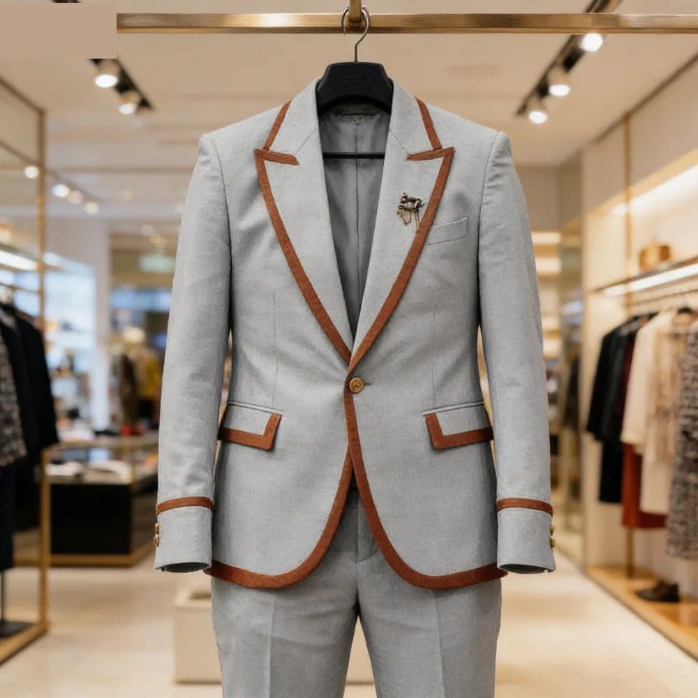 Свадебный костюм-двойка для мужчин: элегантный пиджак и брюки, идеальный для вечерних мероприятий и особых случаев.
Свадебный костюм-двойка для мужчин: элегантный пиджак и брюки, идеальный для вечерних мероприятий и особых случаев.