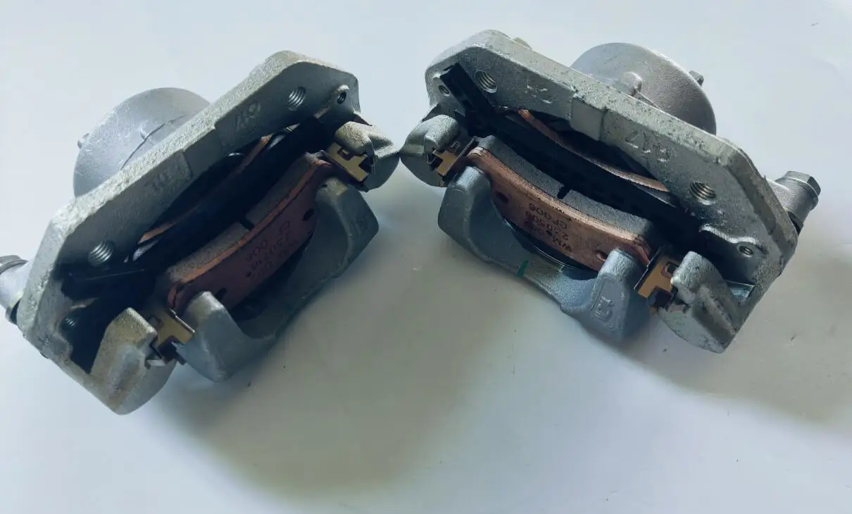 Left /right Front Brake shoe suit CForce 1000 CF1000AU CF1000ATR CF800AU-2A 850XC 800XC CF1000SU-3 U600 9AWA-081100/9AWA-081200
Left /right Front Brake shoe suit CForce 1000 CF1000AU CF1000ATR CF800AU-2A 850XC 800XC CF1000SU-3 U600 9AWA-081100/9AWA-081200