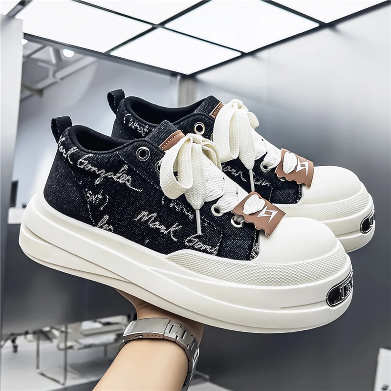 2026 Spring Summer Comfortable Causal Sneakers Fashion Couple Walk Shoes Trend Men's Canvas Shoes Flats Vulcanized Shoes for Men
2026 Spring Summer Comfortable Causal Sneakers Fashion Couple Walk Shoes Trend Men's Canvas Shoes Flats Vulcanized Shoes for Men