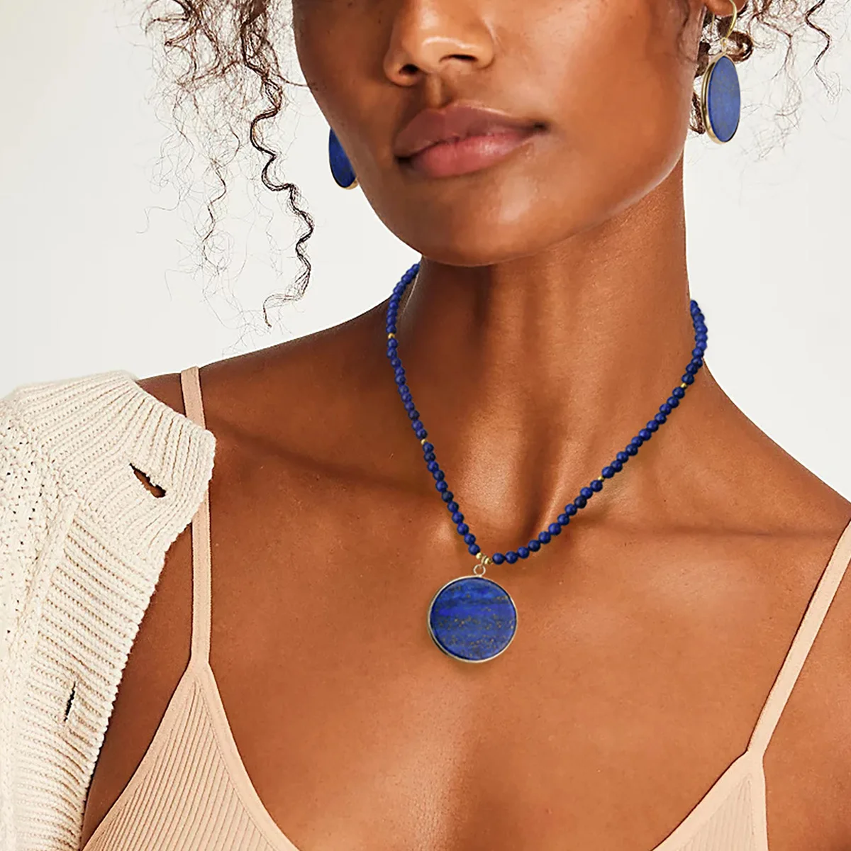 Fashionable Retro Natural Stone Necklace For Women Blue Water Droplet Pendant Handmade Luxury Jewelry Gift
Fashionable Retro Natural Stone Necklace For Women Blue Water Droplet Pendant Handmade Luxury Jewelry Gift