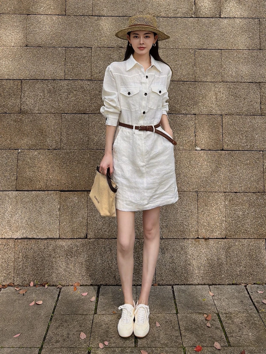Elegant White Linen Shirt Dress Women's Summer Slimming Loose Commute High-End Feeling Old Money Style Long Sleeve Button up
Elegant White Linen Shirt Dress Women's Summer Slimming Loose Commute High-End Feeling Old Money Style Long Sleeve Button up