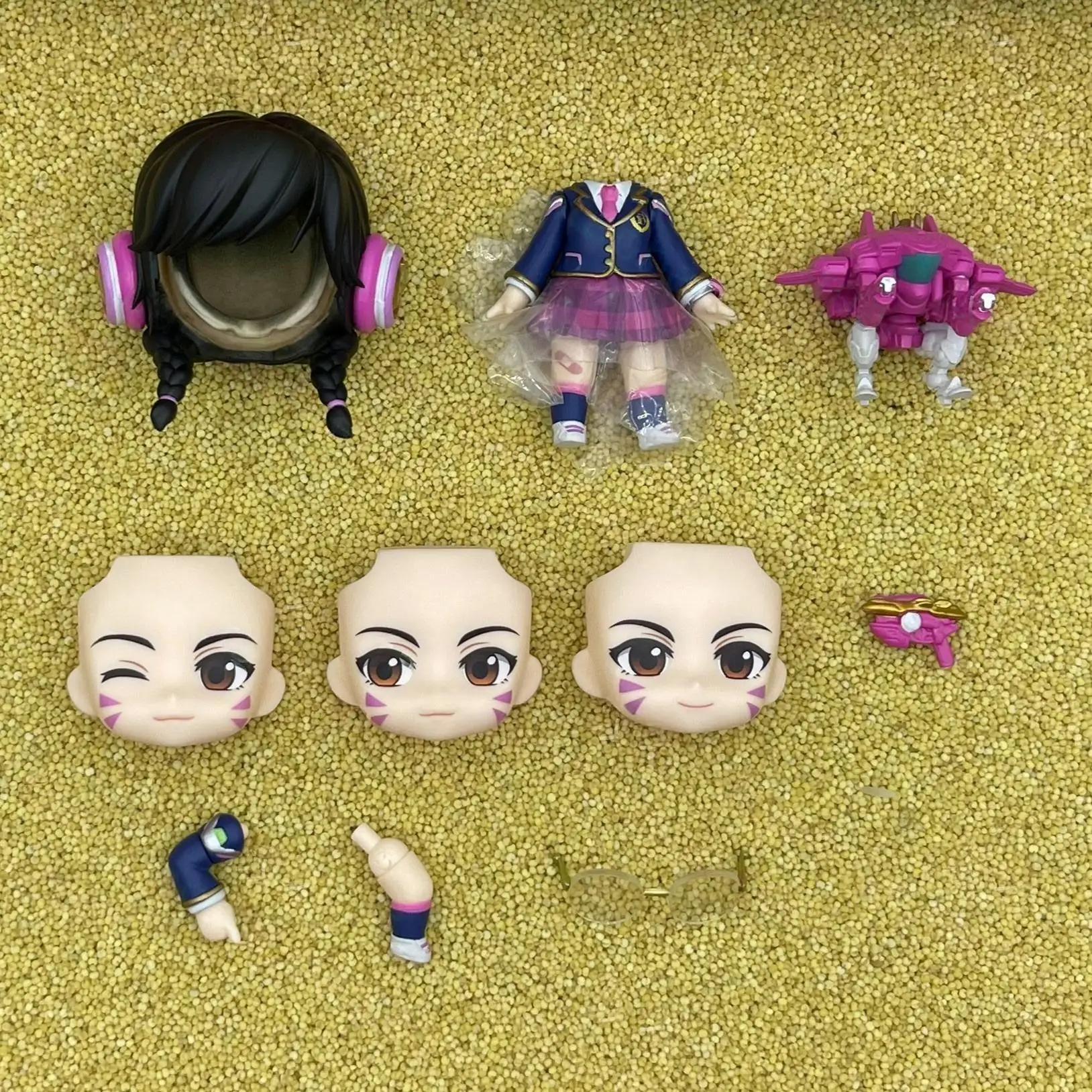 qingchunxiaoyuan GSC Clay Man Face doll face hair doll accessories
qingchunxiaoyuan GSC Clay Man Face doll face hair doll accessories