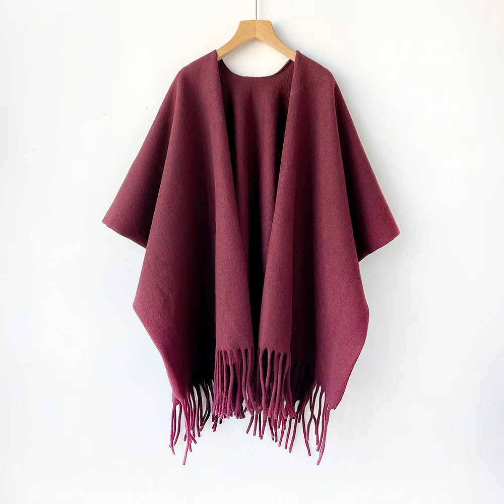 Женское зимнее теплое пончо, шаль в этническом стиле, утолщенная дорожная шаль с бахромой, роскошный женский уличный шарф, одеяло, накидка-палантин
Женское зимнее теплое пончо, шаль в этническом стиле, утолщенная дорожная шаль с бахромой, роскошный женский уличный шарф, одеяло, накидка-палантин