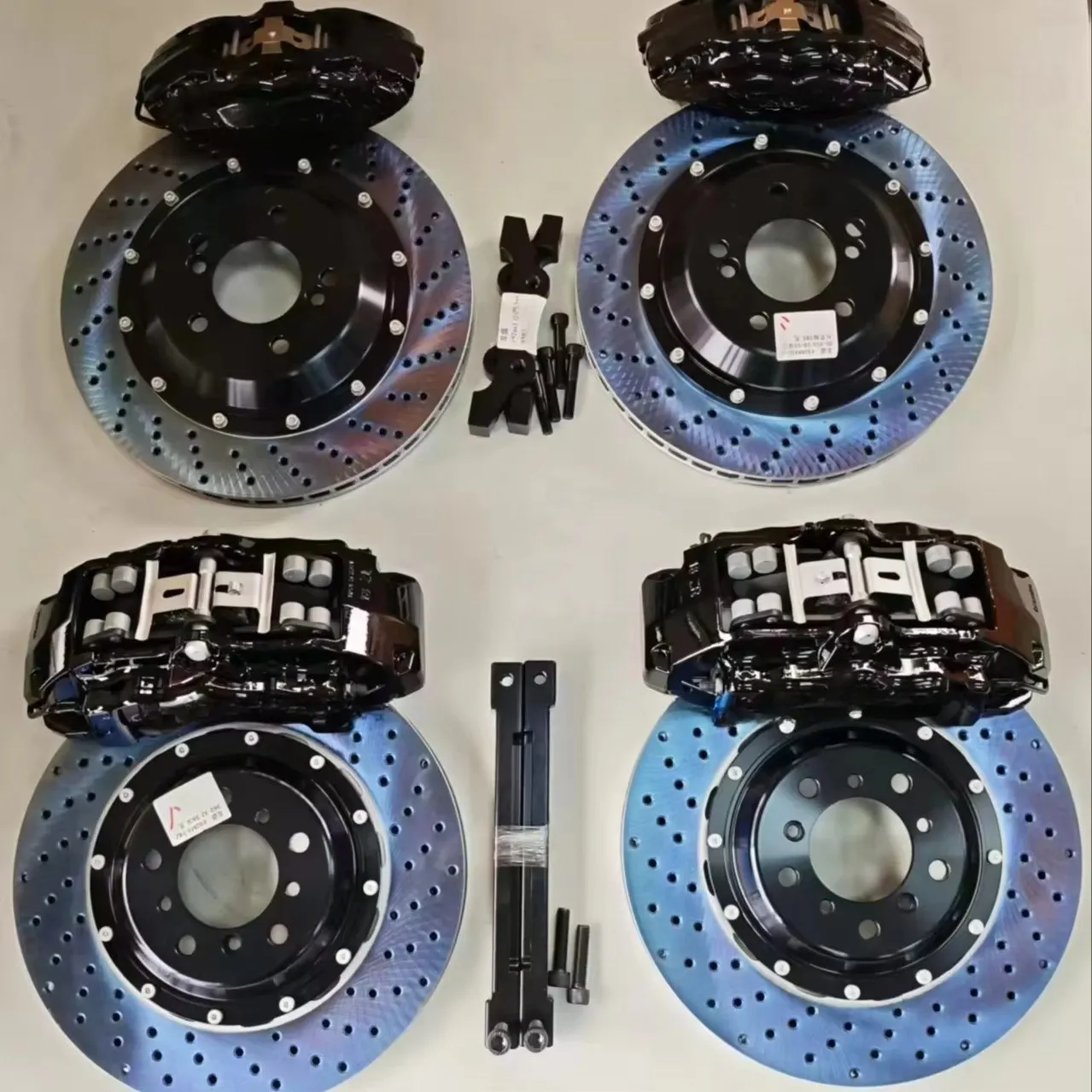 6 Piston Brake Caliper 18Z High Performance Brake Kit System Customizable Style for Hilux Revo Hiace 300
6 Piston Brake Caliper 18Z High Performance Brake Kit System Customizable Style for Hilux Revo Hiace 300