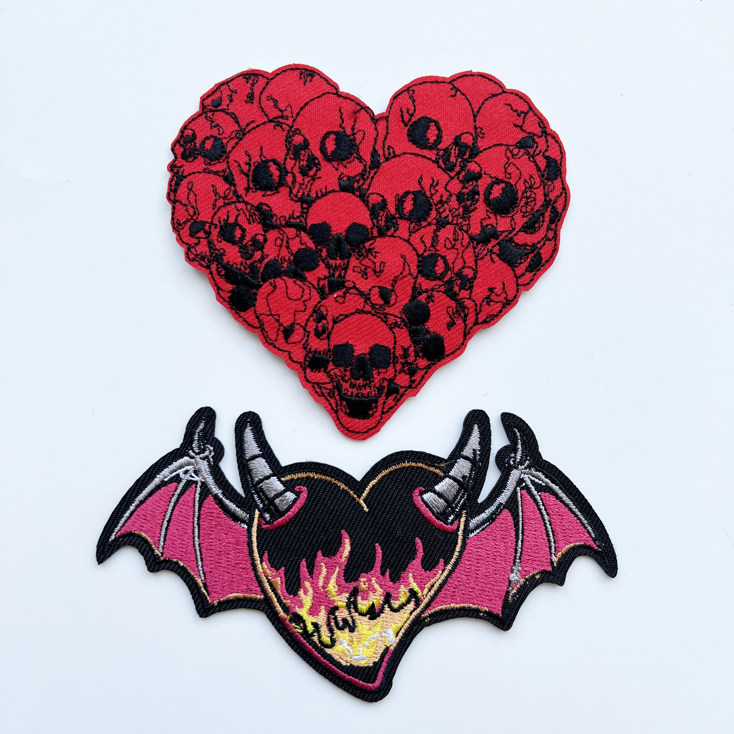 punck Skelet Clothe sticker patch with hot glue on the back. It can be hot ironed or sewn. Perfect patch decorations for themed
punck Skelet Clothe sticker patch with hot glue on the back. It can be hot ironed or sewn. Perfect patch decorations for themed