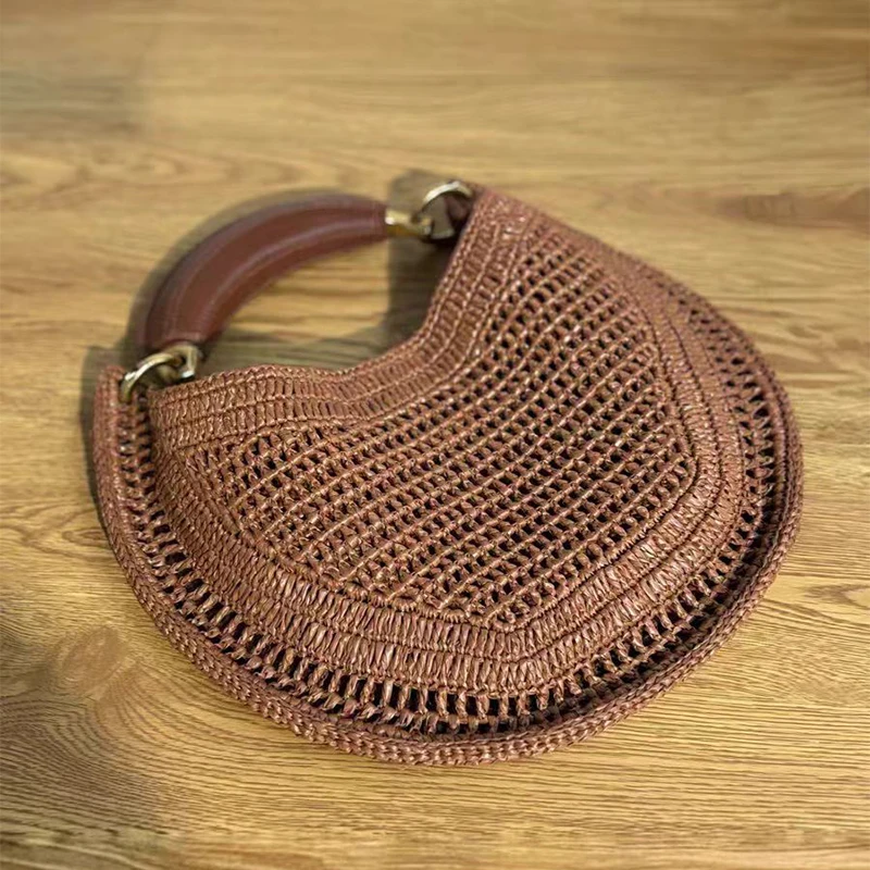 Vintage Woven Women's Shoulder Bag Luxury Brand Designer Half Moon Handbag Fashion Leather Handle Beach Bag New Women' Straw Bag 
Vintage Woven Women's Shoulder Bag Luxury Brand Designer Half Moon Handbag Fashion Leather Handle Beach Bag New Women' Straw Bag