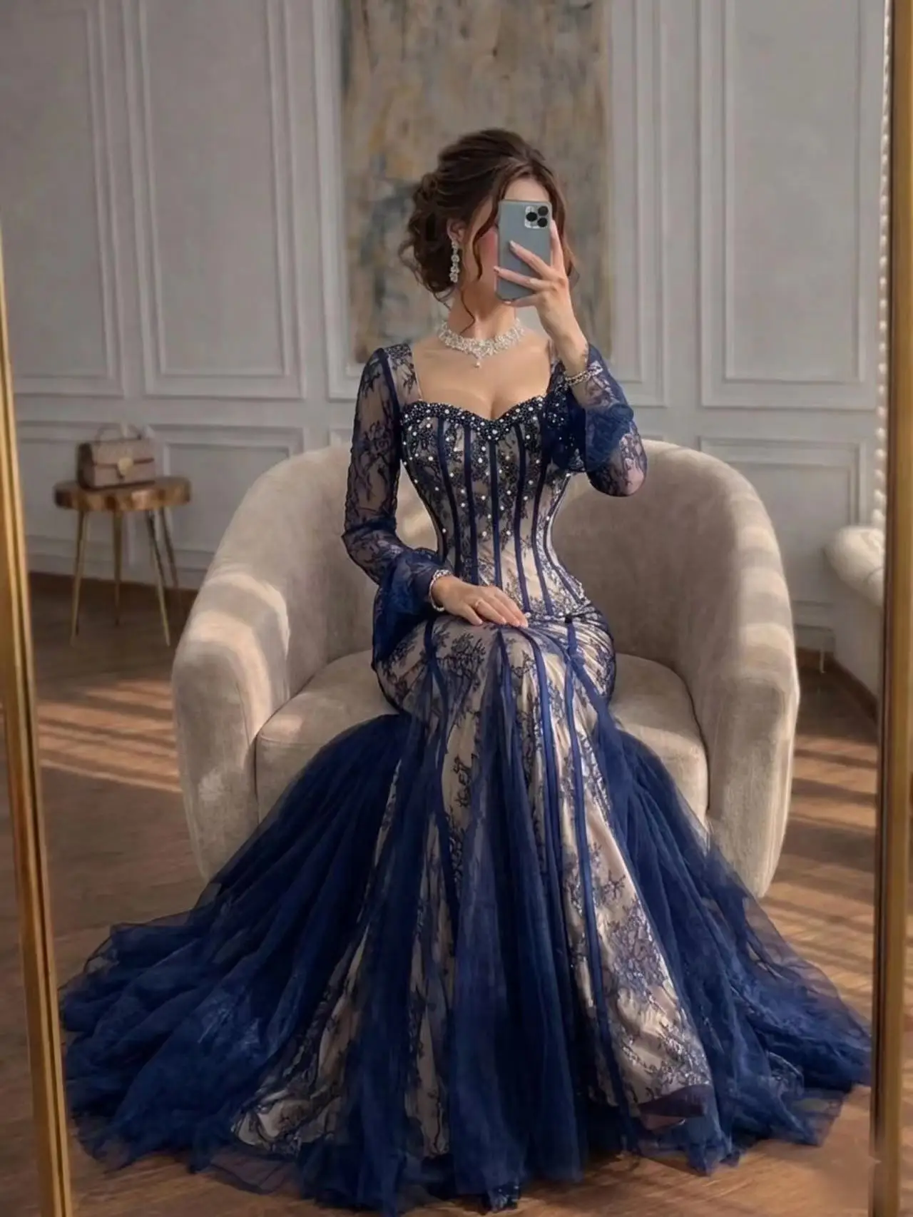 Navy Blue Lace Long Sleeve Mermaid Prom Dresses Long for Women 2027 V Neck Formal Evening Gowns Customized
Navy Blue Lace Long Sleeve Mermaid Prom Dresses Long for Women 2027 V Neck Formal Evening Gowns Customized