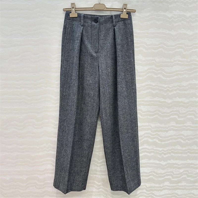 Women's pants New winter high waisted slim fit straight leg pants for 2025 High quality wool blend women's suit pants trousers
Women's pants New winter high waisted slim fit straight leg pants for 2025 High quality wool blend women's suit pants trousers