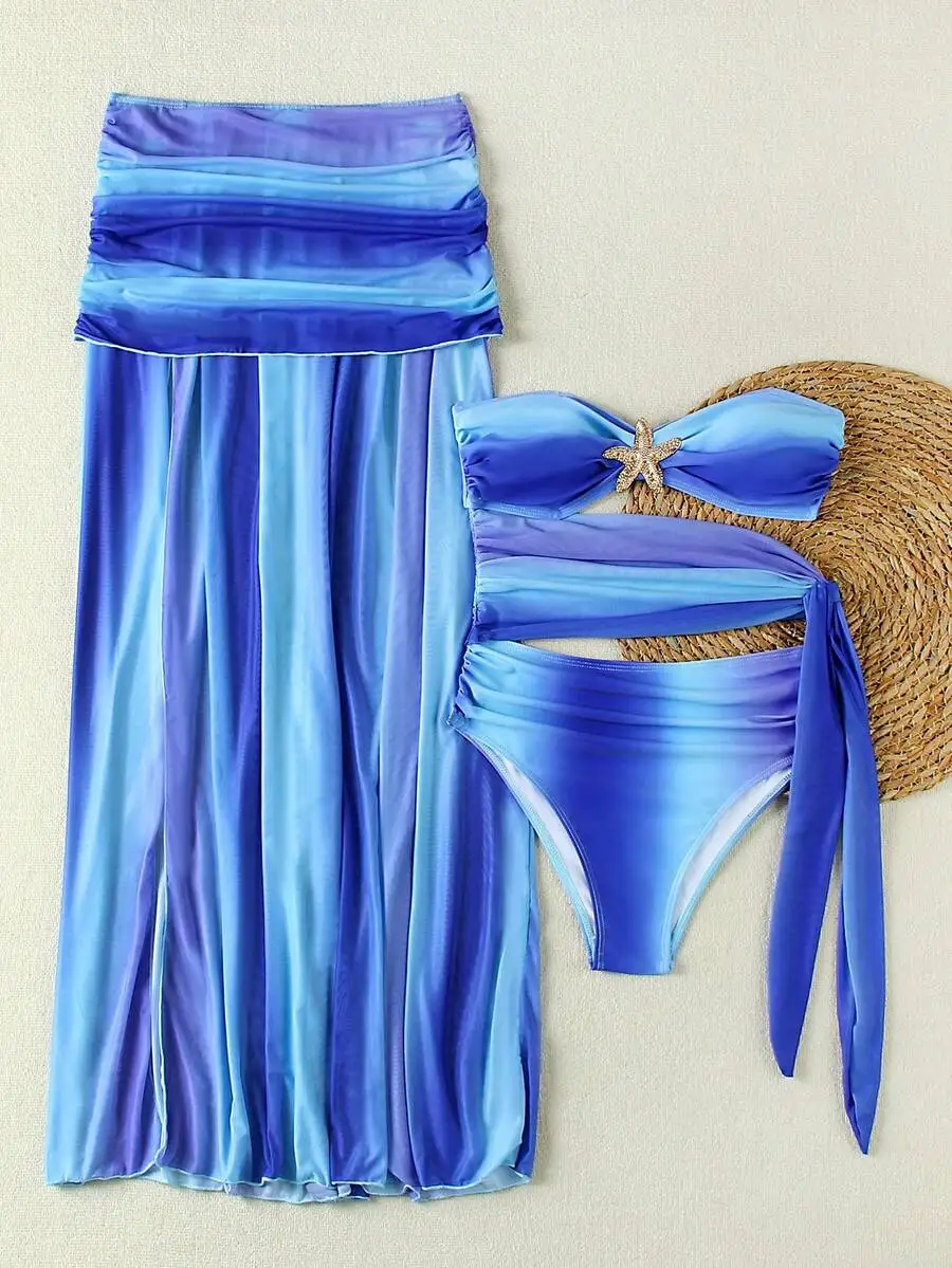 Ombre Blue 2-Piece Bandeau Bikini Set With Starfish Decor For Women Beach Vacation
Ombre Blue 2-Piece Bandeau Bikini Set With Starfish Decor For Women Beach Vacation