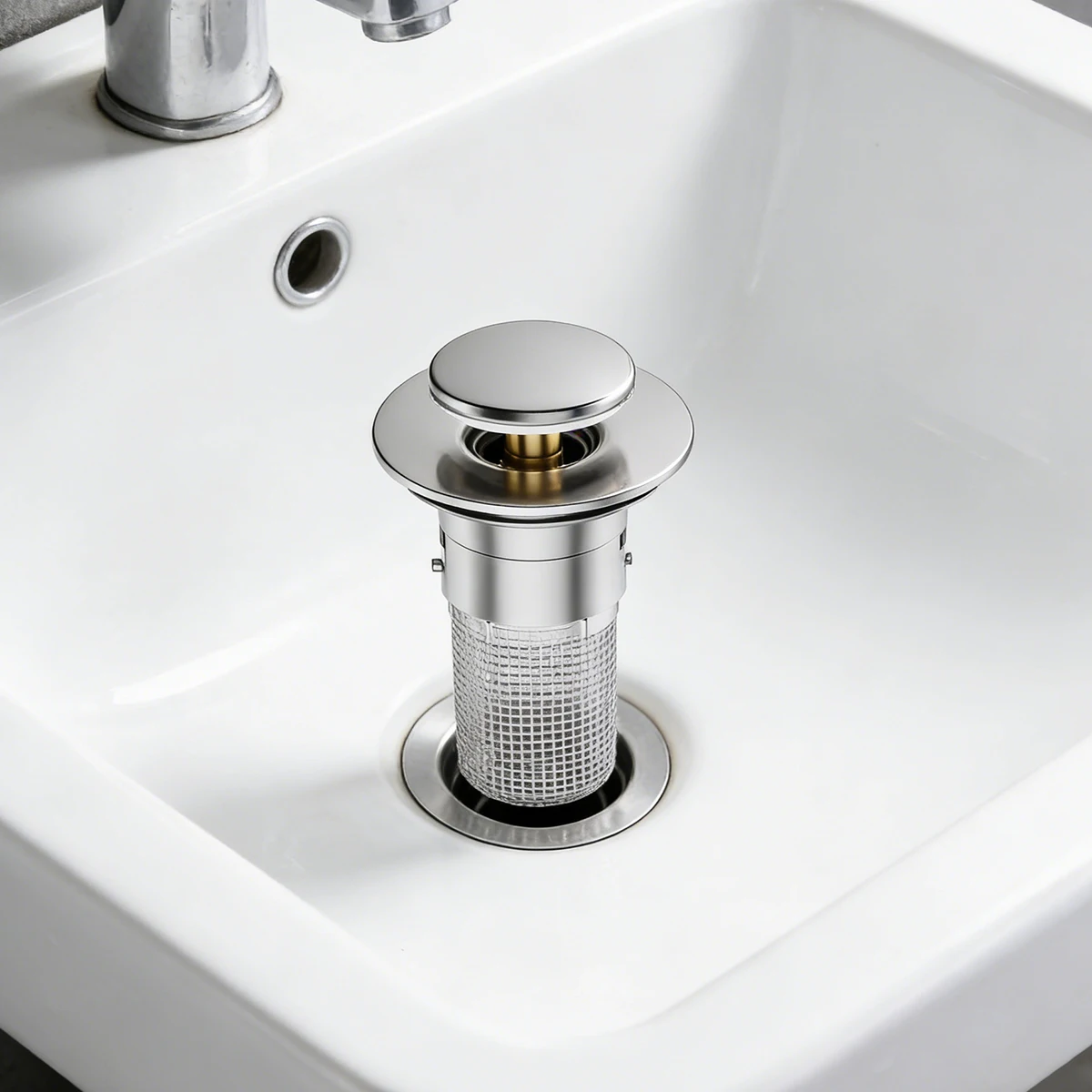 1PCS Washbasin Leak Plug, Stainless Steel Odor Proof Bouncing Core, Press Type Sink Drain, Universal Accessory for Washbasin
1PCS Washbasin Leak Plug, Stainless Steel Odor Proof Bouncing Core, Press Type Sink Drain, Universal Accessory for Washbasin