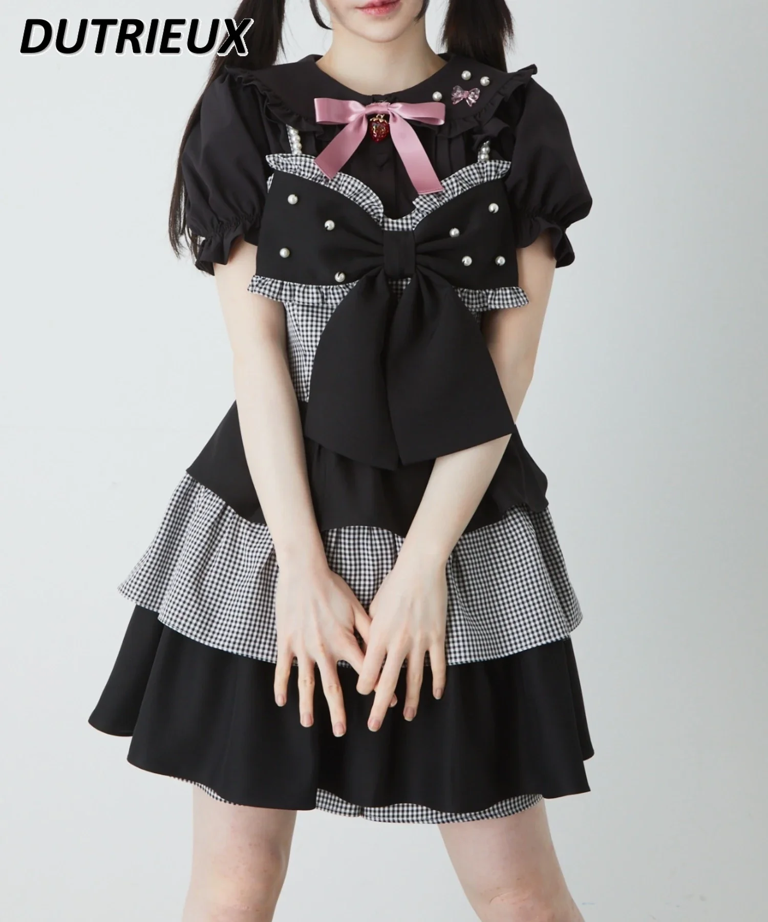 Japanese Style 2024 Summer Mass-Produced Oversized Bow Short Sleeve Dress Sweet Cute Girls Pearl Chain Waist-Tight Dresses
Japanese Style 2024 Summer Mass-Produced Oversized Bow Short Sleeve Dress Sweet Cute Girls Pearl Chain Waist-Tight Dresses