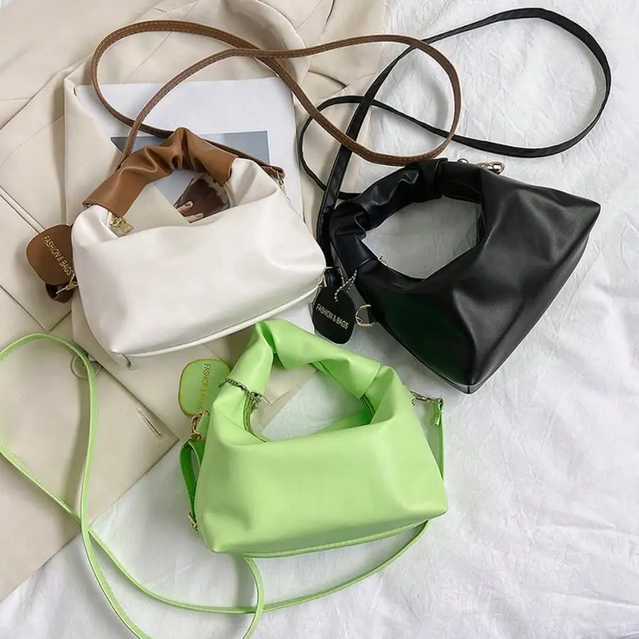 Миниатюрная складная квадратная сумочка с рюшами на верхней ручке, из искусственной кожи, для ношения через плечо или на плече
Миниатюрная складная квадратная сумочка с рюшами на верхней ручке, из искусственной кожи, для ношения через плечо или на плече