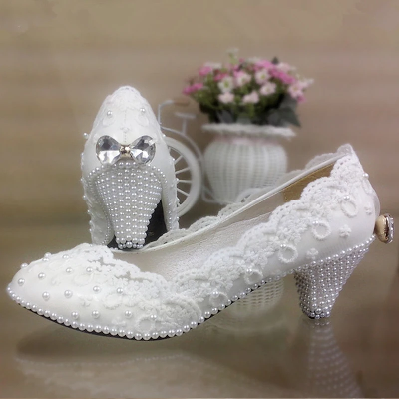 White High Heel Flower Bridal Wedding shoes Ladies Round Toe Shallow shoes woman Fashion Party Dress shoes High Pumps
White High Heel Flower Bridal Wedding shoes Ladies Round Toe Shallow shoes woman Fashion Party Dress shoes High Pumps