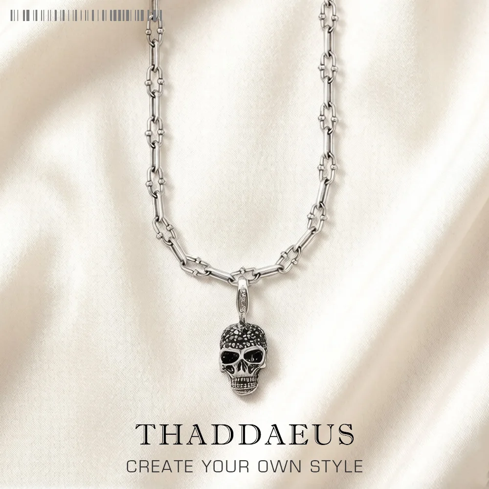 Skull Pave Charm Necklace,2020 Summer Brand New Fashion Jewelry Europe 925 Sterling Silver Bijoux Rebel Steel Gift For Women Men
Skull Pave Charm Necklace,2020 Summer Brand New Fashion Jewelry Europe 925 Sterling Silver Bijoux Rebel Steel Gift For Women Men