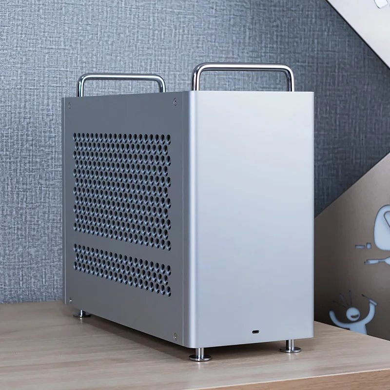 B2Pro All Aluminum Mid Tower MATX Small PC ATX Case Frosted Handle Simple Matte 240 Water Cooling Stock
B2Pro All Aluminum Mid Tower MATX Small PC ATX Case Frosted Handle Simple Matte 240 Water Cooling Stock