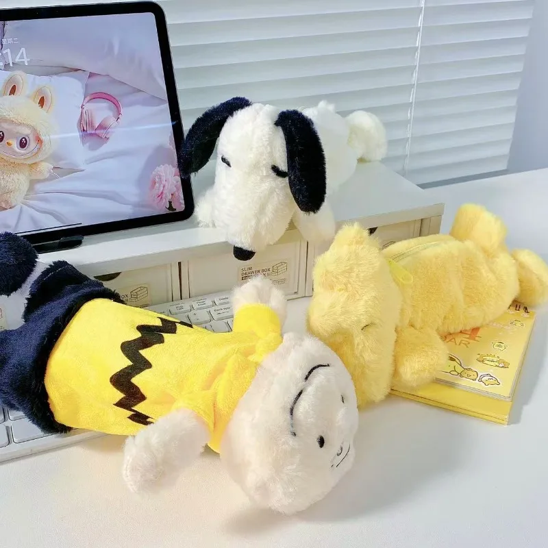New Snoopys Charlie Brown Cute Plush Pencil Case, Soft and Skin-Friendly Stationery Bag, Storage Bag, Cosmetic Bag for Students
New Snoopys Charlie Brown Cute Plush Pencil Case, Soft and Skin-Friendly Stationery Bag, Storage Bag, Cosmetic Bag for Students