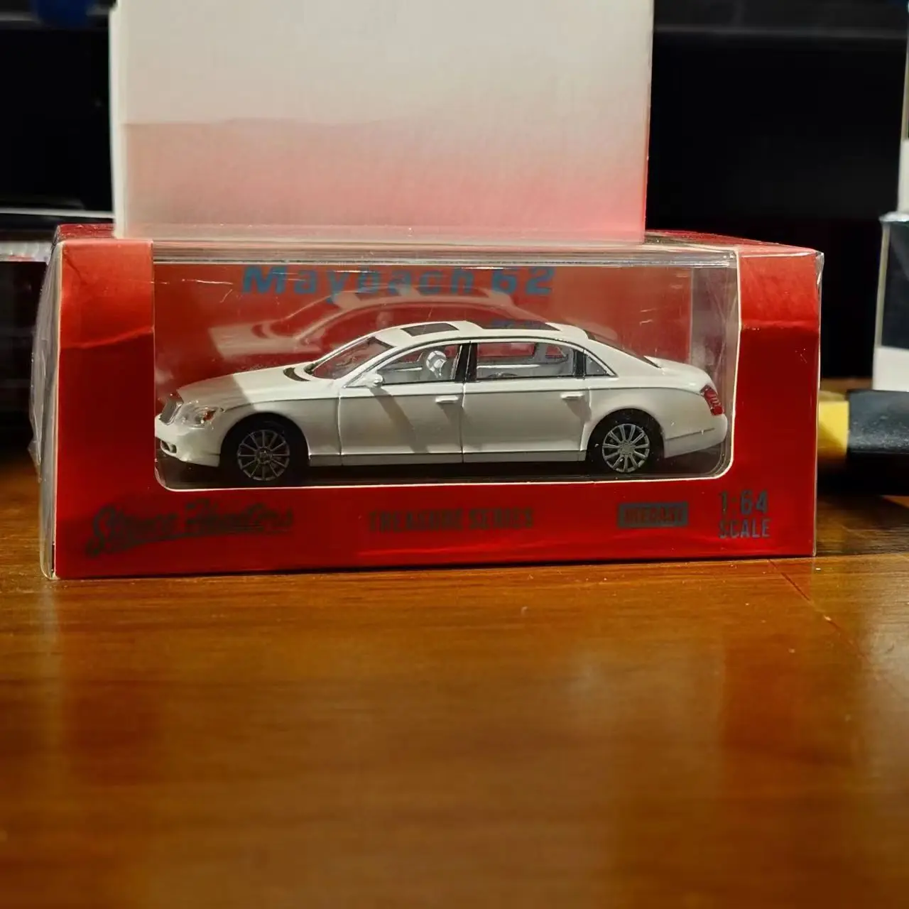 Stance Hunters Treasure Series MB 62, жемчужно-белый, 1:64, модель литья под давлением, сбор автомобиля
Stance Hunters Treasure Series MB 62, жемчужно-белый, 1:64, модель литья под давлением, сбор автомобиля