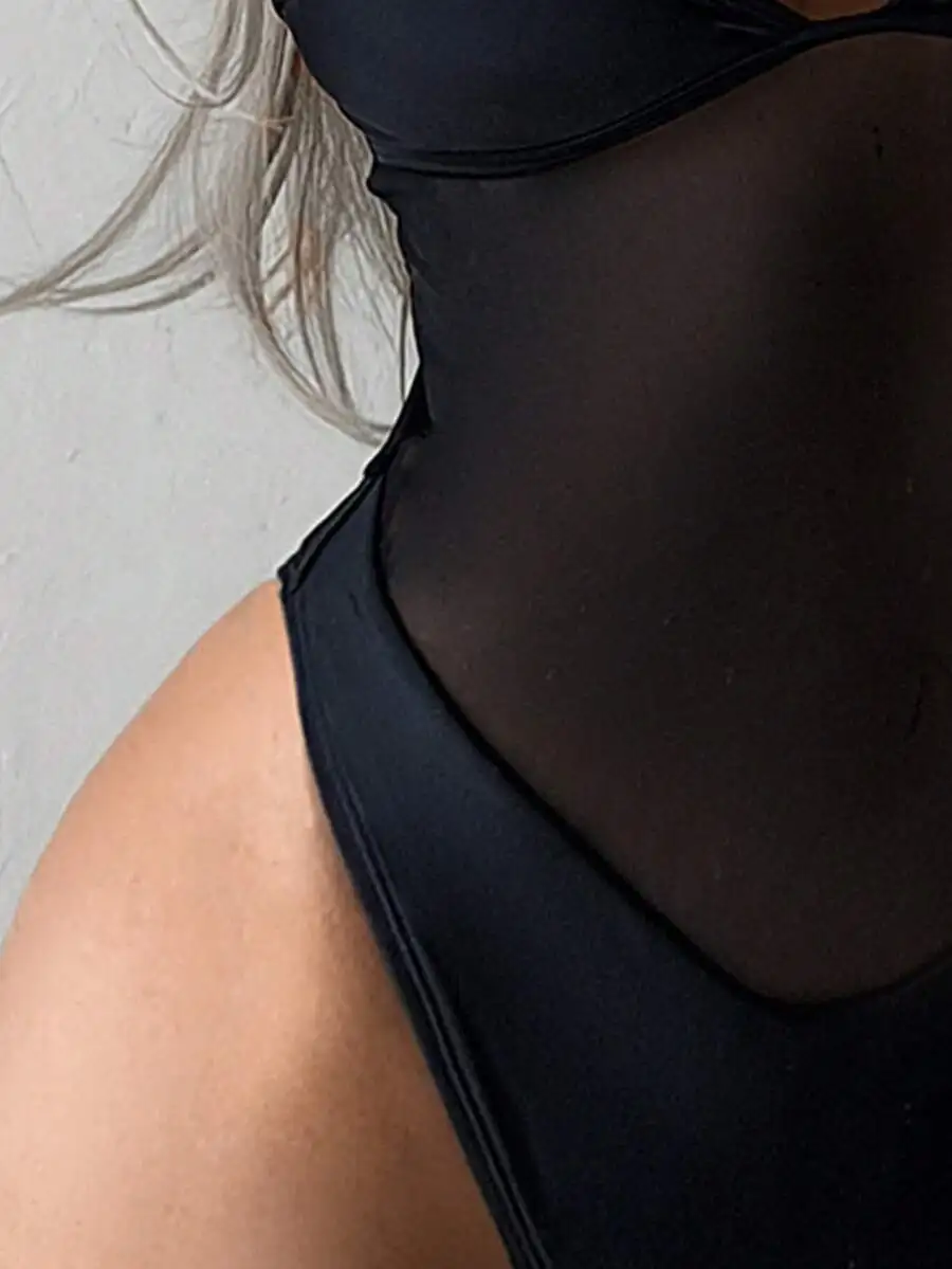 Womens Mesh Patchwork Adjustable Strap One-Piece Swimsuit Slim Fit Spring Summer
Womens Mesh Patchwork Adjustable Strap One-Piece Swimsuit Slim Fit Spring Summer