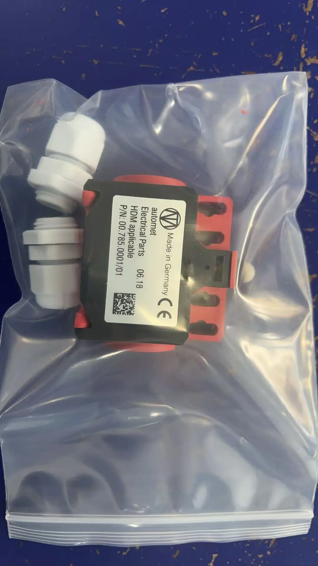 1 Piece Limit Switch 00.783.0176 AT0-11-S-IA-SOND940 for Heidelberg Offset Printing Machinery Parts Button Switch Best Selling
1 Piece Limit Switch 00.783.0176 AT0-11-S-IA-SOND940 for Heidelberg Offset Printing Machinery Parts Button Switch Best Selling
