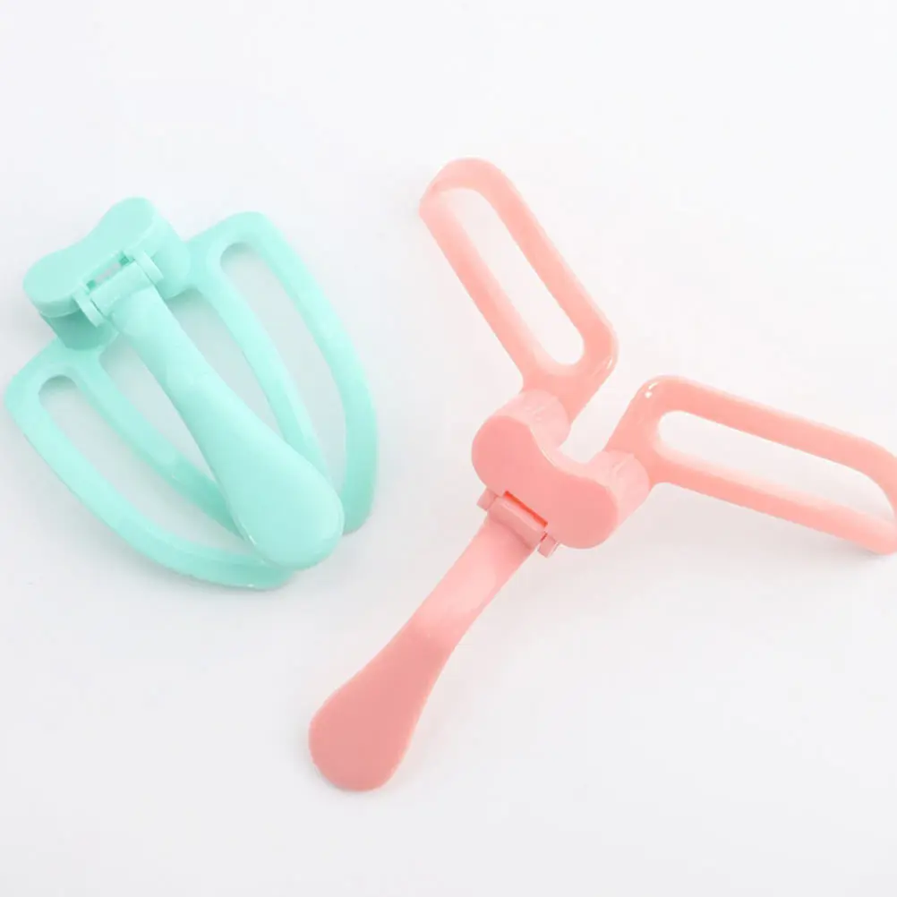 Eyebrow Shape Stencil Reusable Precision Brow Tool with Handle for Accurate Trimming Suitable for Beginners and Experts Alike
Eyebrow Shape Stencil Reusable Precision Brow Tool with Handle for Accurate Trimming Suitable for Beginners and Experts Alike