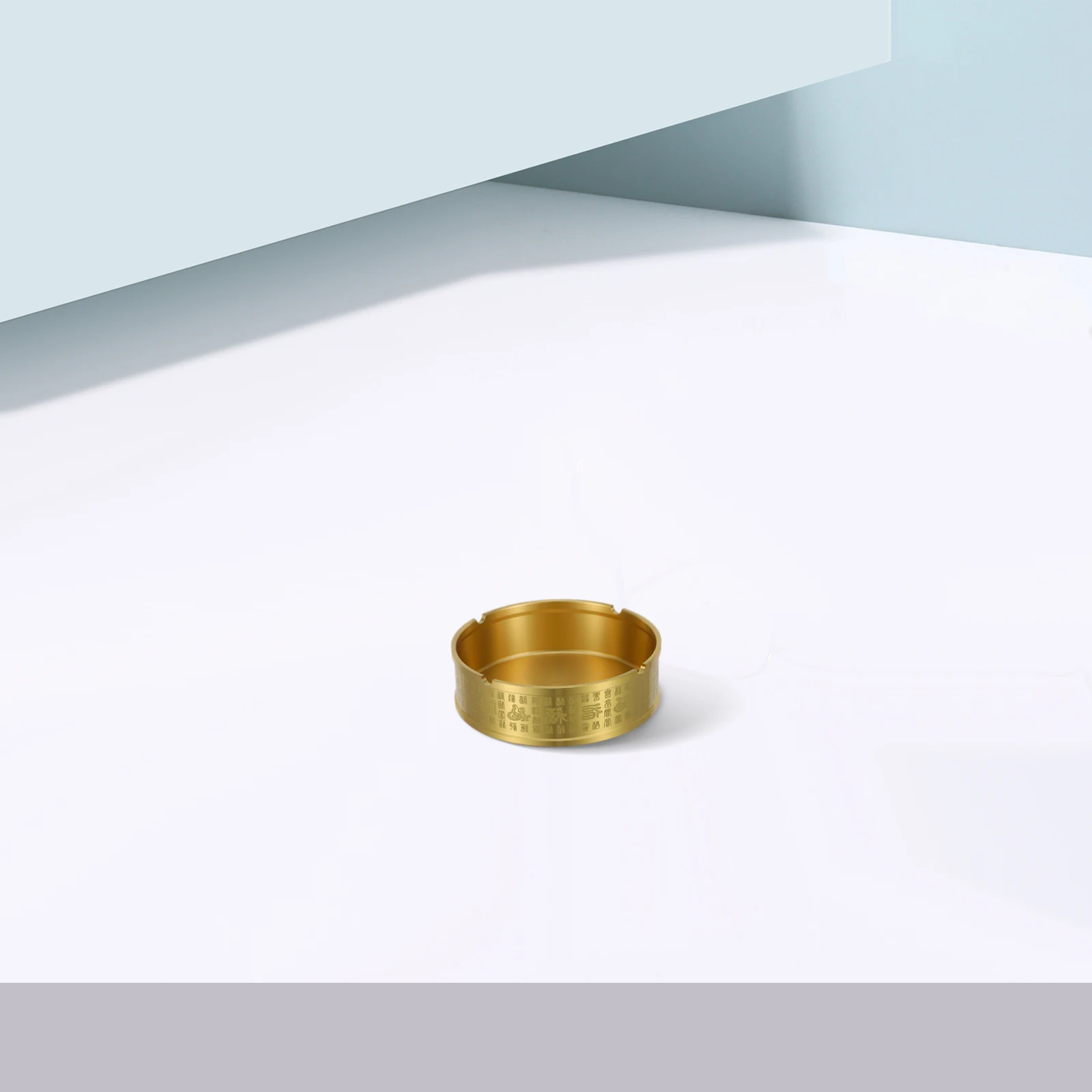 Vintage Brass Ashtray Round Creative Ash Holder Desktop Portable Key Bowl Home Office Garden Patio Decor For Smokers Men Durable
Vintage Brass Ashtray Round Creative Ash Holder Desktop Portable Key Bowl Home Office Garden Patio Decor For Smokers Men Durable