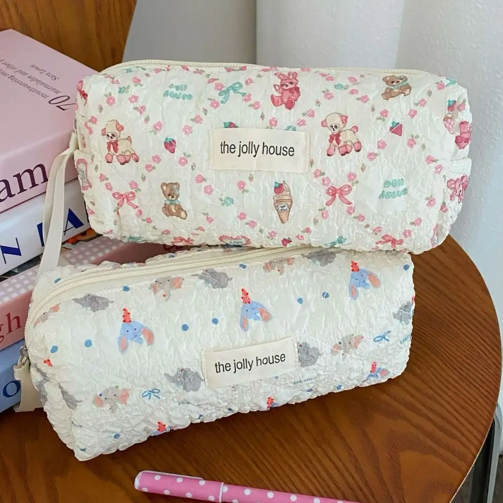 New Animal Pattern Pen Bag Zipper Design Portable Pencil Case Large Capacity Stationery Bag School Office
New Animal Pattern Pen Bag Zipper Design Portable Pencil Case Large Capacity Stationery Bag School Office