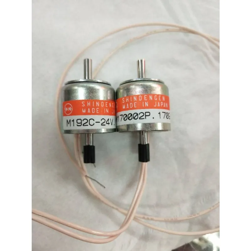 SHINDENGEN M170002P M192C-24V New Element Electromagnet (1PCS)
SHINDENGEN M170002P M192C-24V New Element Electromagnet (1PCS)