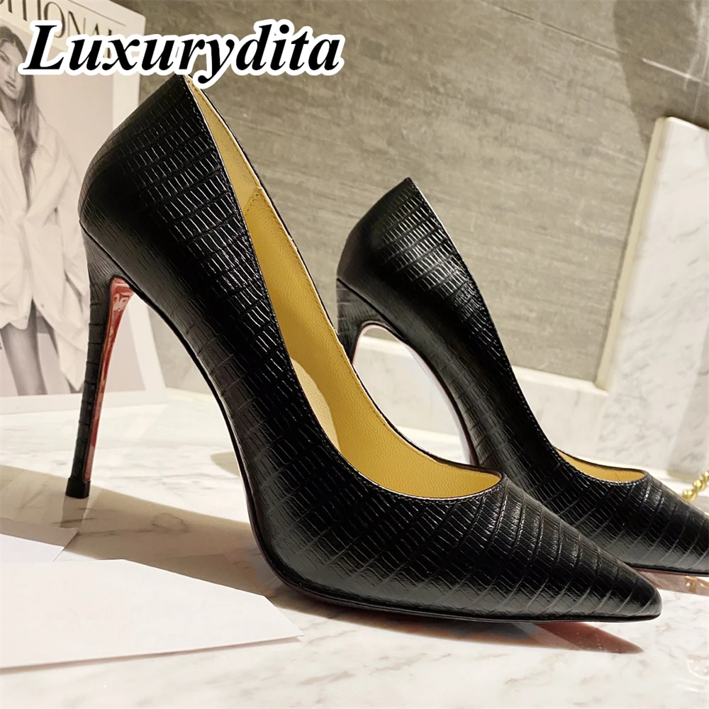 Top Quality Womens High Heels 0-12cm Luxury Fashion Ladies Sandals Designer Classic Red Heel Real Leather sole Mules Shoes 2195
Top Quality Womens High Heels 0-12cm Luxury Fashion Ladies Sandals Designer Classic Red Heel Real Leather sole Mules Shoes 2195
