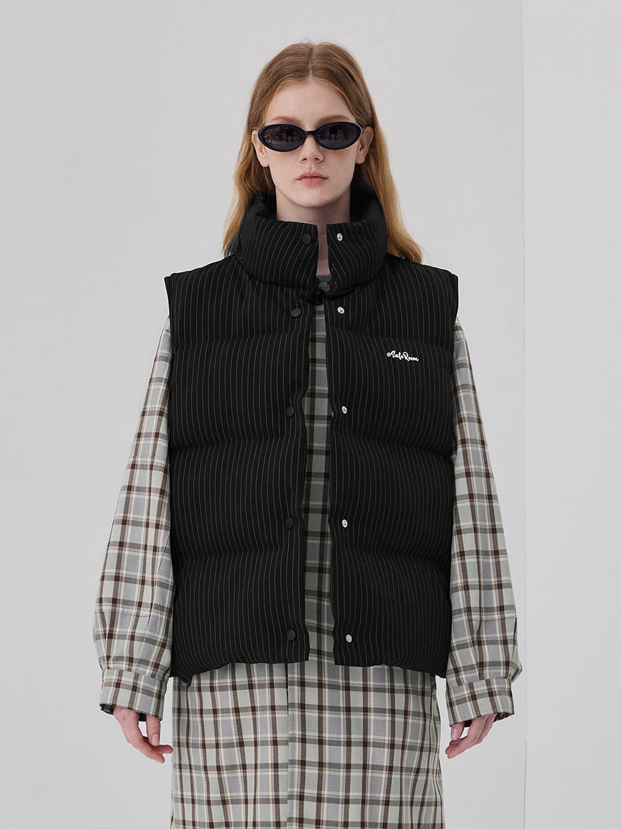 SEROOM New Snowy Loose Striped Print Vest Women's Faion Autumn Polyester Rayon Spandex Blend Vest Comfortable Fit Jaet
SEROOM New Snowy Loose Striped Print Vest Women's Faion Autumn Polyester Rayon Spandex Blend Vest Comfortable Fit Jaet