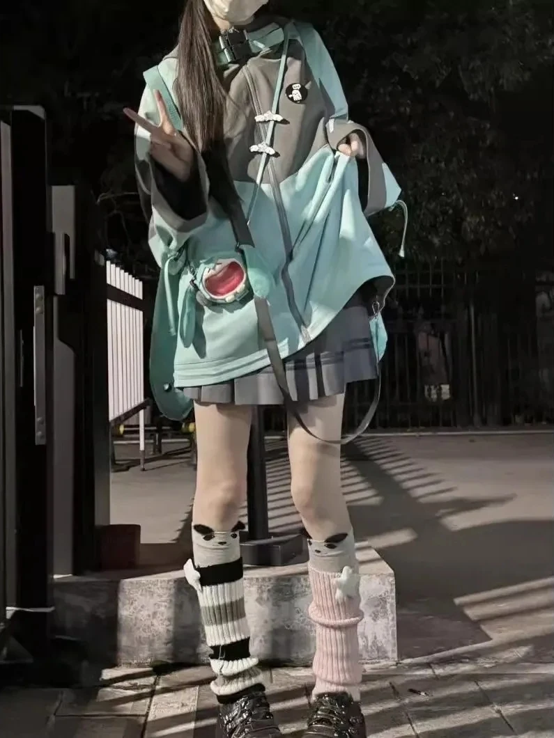 Laid-ba Sle Producing Quanti Spor Loose Hoodie Women's Thin Casual Open Cardigan Jaet Autumn Winter Cartoon Anime
Laid-ba Sle Producing Quanti Spor Loose Hoodie Women's Thin Casual Open Cardigan Jaet Autumn Winter Cartoon Anime