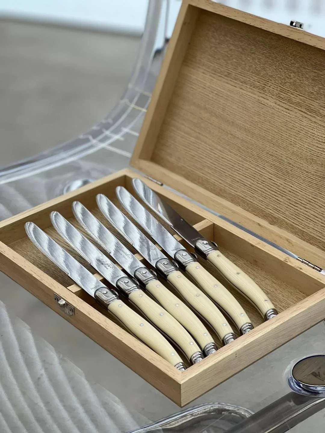 High quality 316 stainless steel French serrated stainless steel tableware 6-piece set
High quality 316 stainless steel French serrated stainless steel tableware 6-piece set