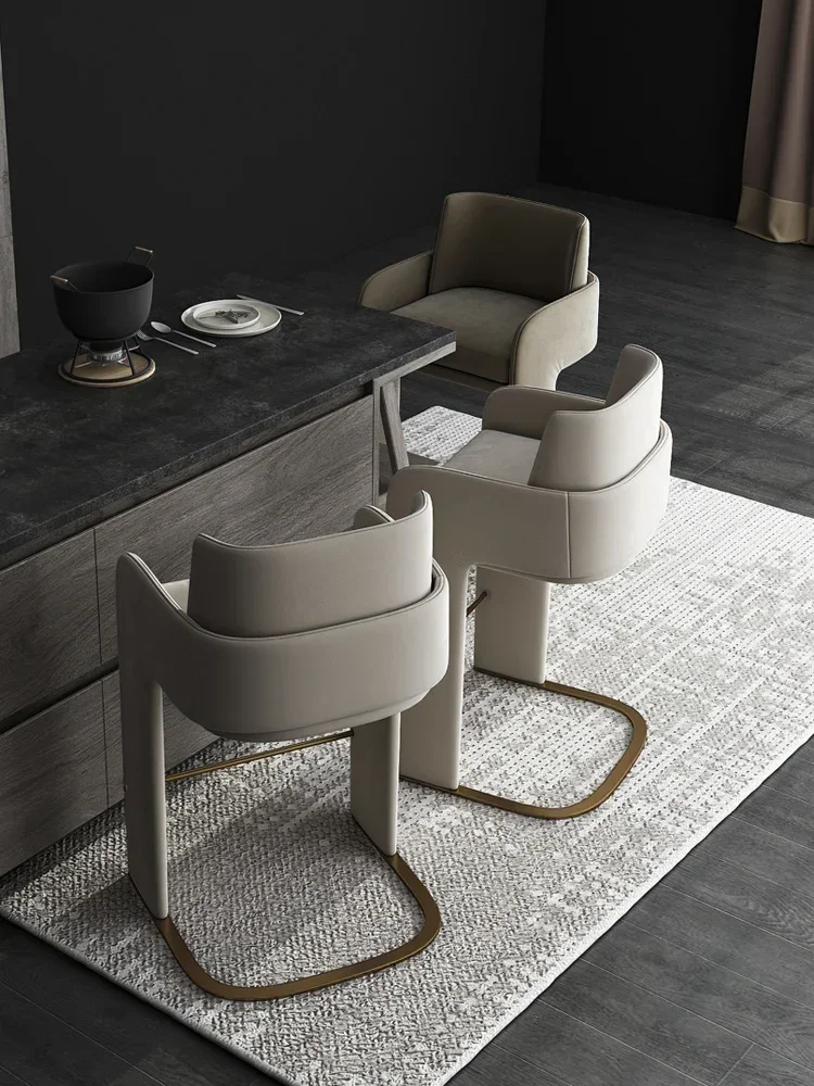 Nordic bar chair high stool modern simple household backrest Italian light luxury bar stool front desk chair designer style
Nordic bar chair high stool modern simple household backrest Italian light luxury bar stool front desk chair designer style