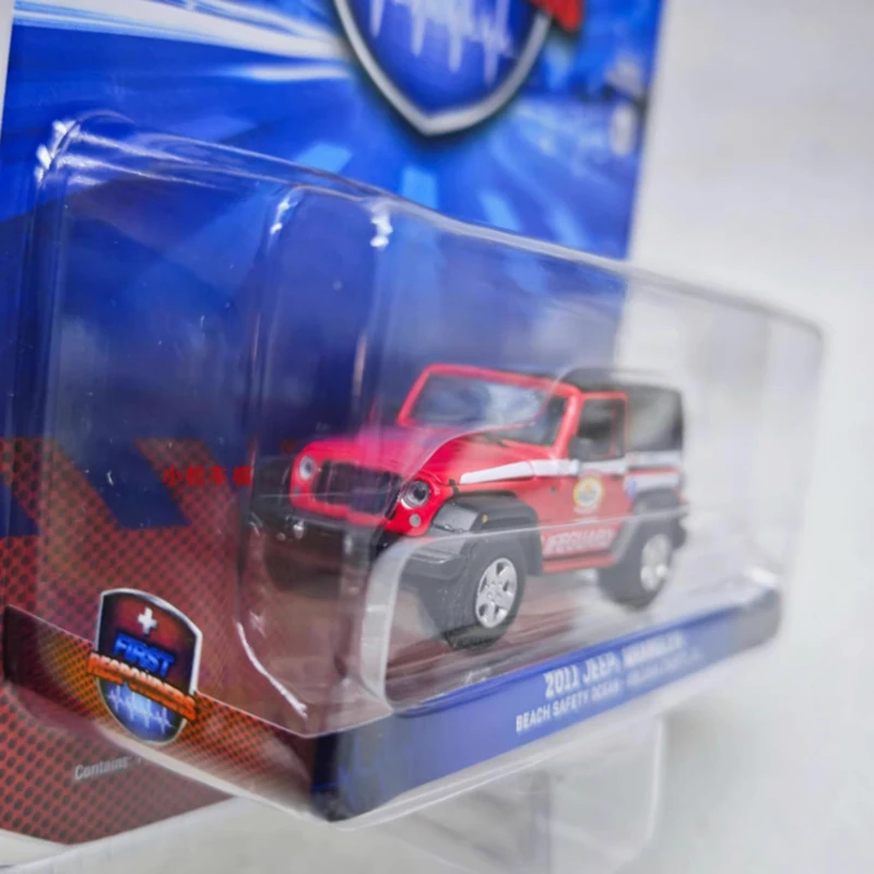 Greenlight масштаб 1:64 2011, модель автомобиля из сплава Jeep's Wrangler, классический сувенир для взрослых, подарки, статическая коллекция игрушек
Greenlight масштаб 1:64 2011, модель автомобиля из сплава Jeep's Wrangler, классический сувенир для взрослых, подарки, статическая коллекция игрушек