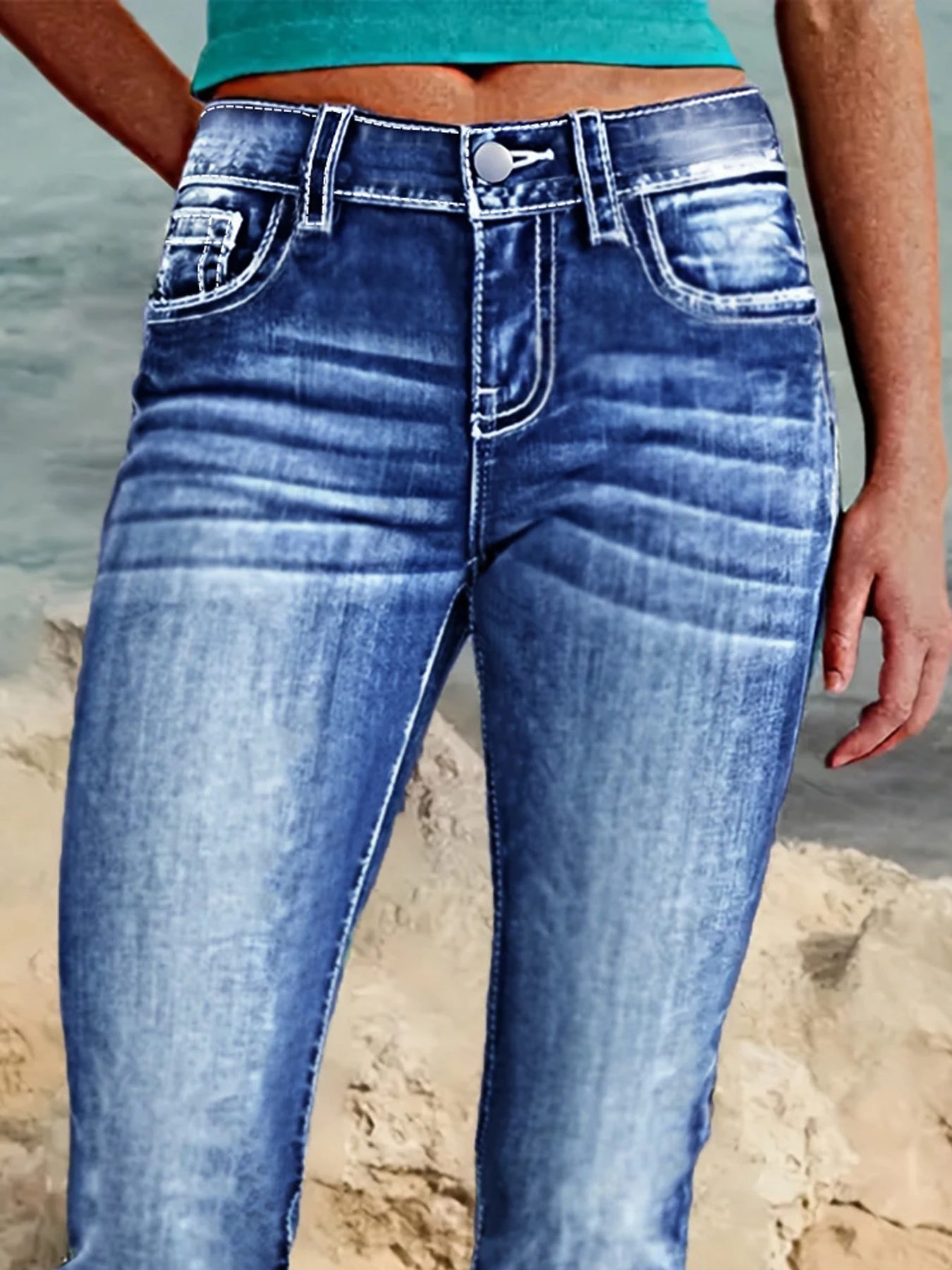 Women's Plus Size High-Waist High-Stretch Blue Jeans | Folded Hem, Retro Elegant, Slim-Fit for All Seasons
Women's Plus Size High-Waist High-Stretch Blue Jeans | Folded Hem, Retro Elegant, Slim-Fit for All Seasons