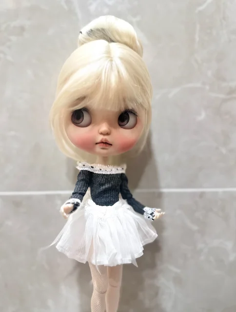 2025 2 шт. женский стиль Blythe/Landoudou топ с открытыми плечами + юбка 1/6 30 см (подходит для azone, Pullip, Ob22/24/26, Licca)
2025 2 шт. женский стиль Blythe/Landoudou топ с открытыми плечами + юбка 1/6 30 см (подходит для azone, Pullip, Ob22/24/26, Licca)