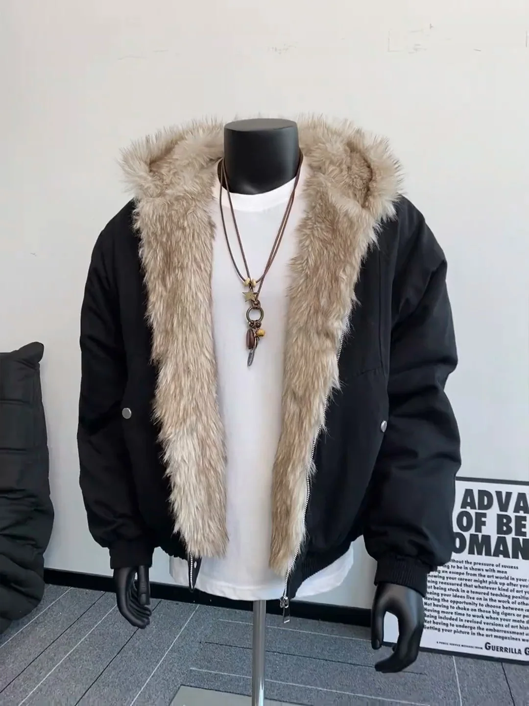 American Sle ort Thiened Winter Jaet for Men with Fur Collar And Hood Warm Cotton Coat Youth Casual Faion
American Sle ort Thiened Winter Jaet for Men with Fur Collar And Hood Warm Cotton Coat Youth Casual Faion