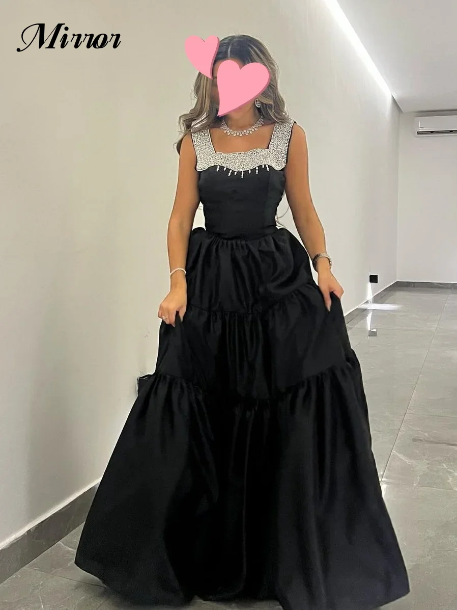 Mirror Dress Elegant Vintage Sexy Black Crystal Beaded Square Collar A-Line Formal Occasion Prom Dress Evening Party Gowns
Mirror Dress Elegant Vintage Sexy Black Crystal Beaded Square Collar A-Line Formal Occasion Prom Dress Evening Party Gowns