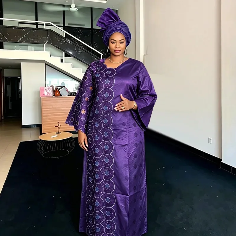 Plus Size African Clothes for Women 2026 New Dashiki Ankara Embroidery Bazin Riche Design Wedding Party Dresses with Headscarf
Plus Size African Clothes for Women 2026 New Dashiki Ankara Embroidery Bazin Riche Design Wedding Party Dresses with Headscarf