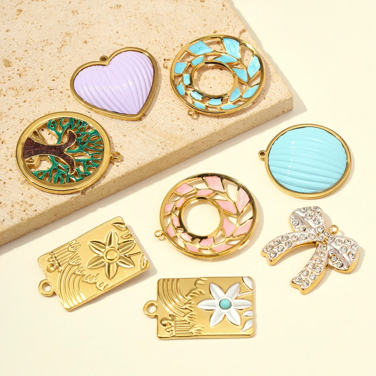 3Pcs/Lot Stainless Steel Flower Charm Enamel Heart Round Pendants For DIY Making Earrings Necklace Earring Accessories Wholesale
3Pcs/Lot Stainless Steel Flower Charm Enamel Heart Round Pendants For DIY Making Earrings Necklace Earring Accessories Wholesale